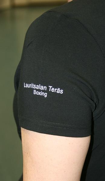 T-paita, Clique_hiha, 15 €.JPG